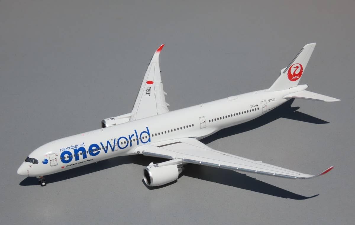 Amazon | JAL A350-900ワンワールド特別塗装機 JA15XJ フラップ